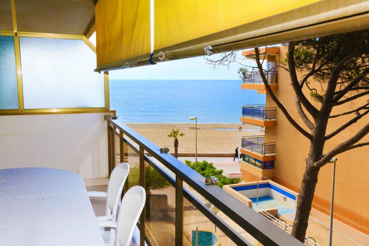 Txingudi - Only Families Apartment Cambrils Luaran gambar