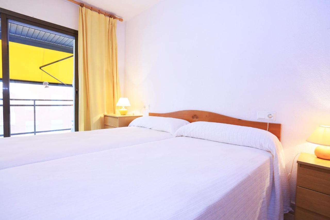 Txingudi - Only Families Apartment Cambrils Luaran gambar