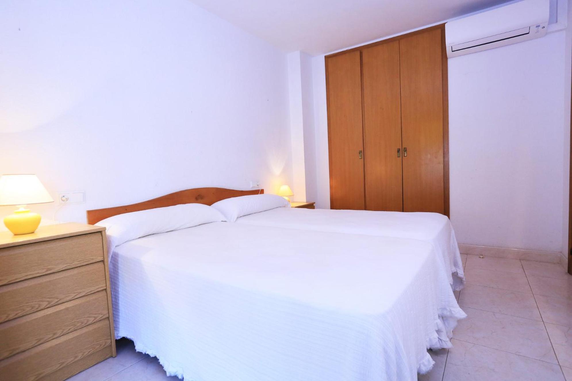 Txingudi - Only Families Apartment Cambrils Luaran gambar